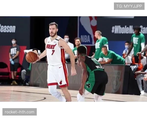 沃克关键表现助力球队赢得关键一战