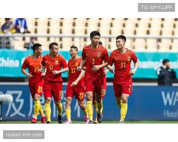 东亚杯香港队表现稳健,防守组织与反击效率成关键亮点 东亚杯香港队表现稳健,防守组织与反击效率成关键亮点